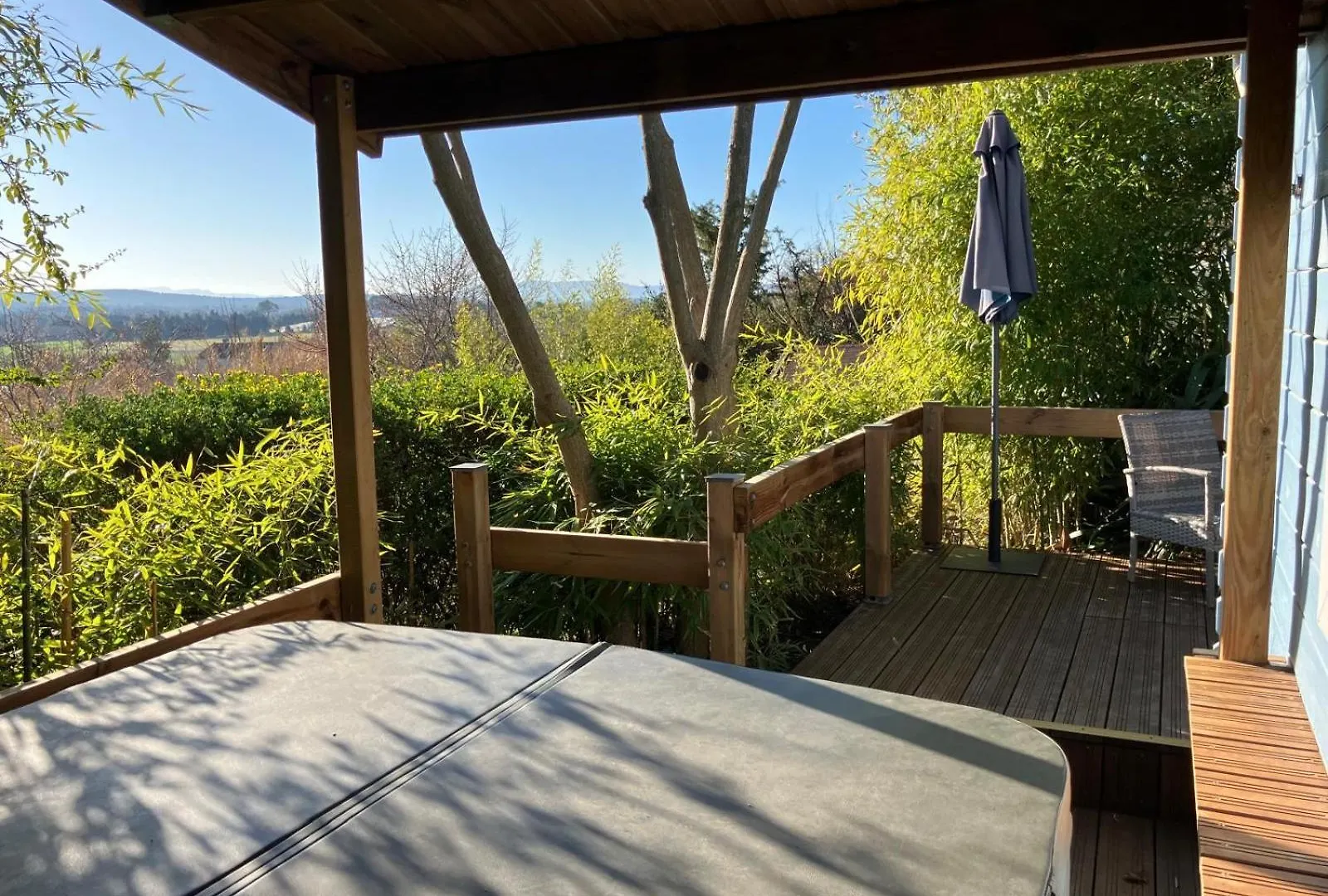 Apartment Le Chalet Bleu - Jacuzzi Aix-en-Provence